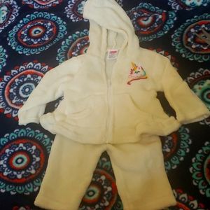 Baby Girl's 🦄 Unicorn Fleece Set